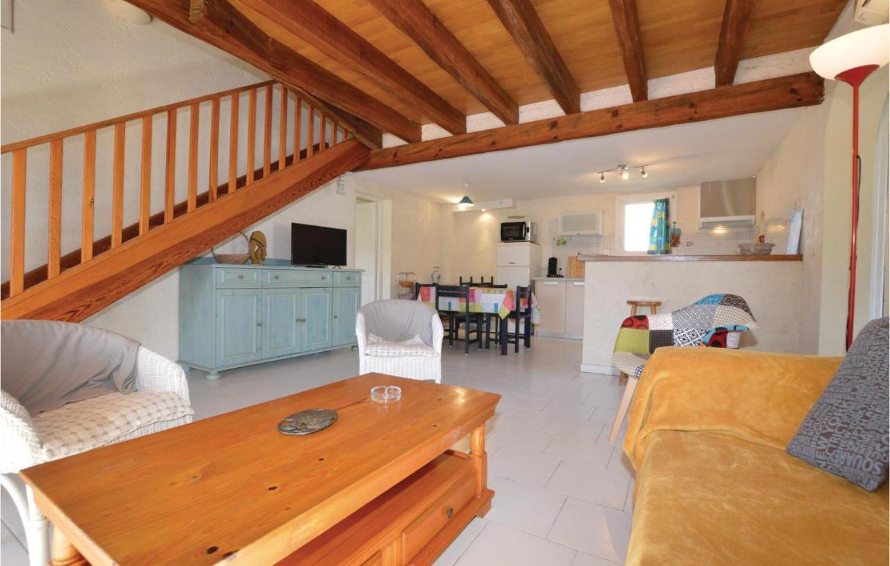 Stunning Home In Prunete With 3 Bedrooms, Wifi And Outdoor Swimming Pool Bagian luar foto